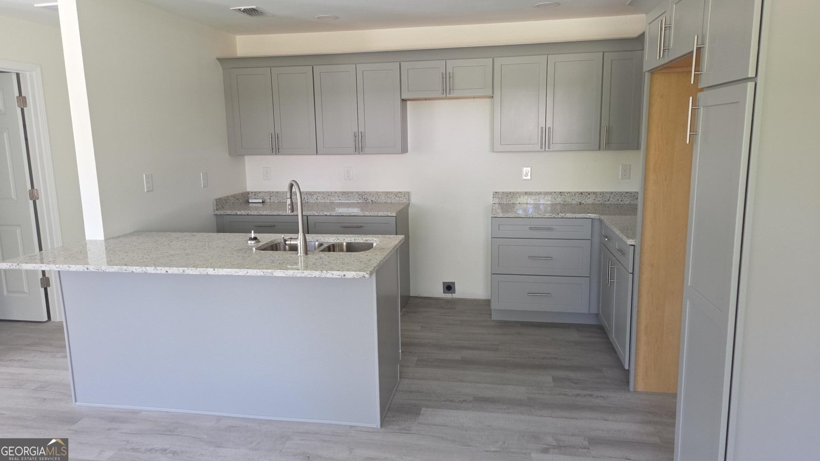 100 5th Avenue Thomasville - 3