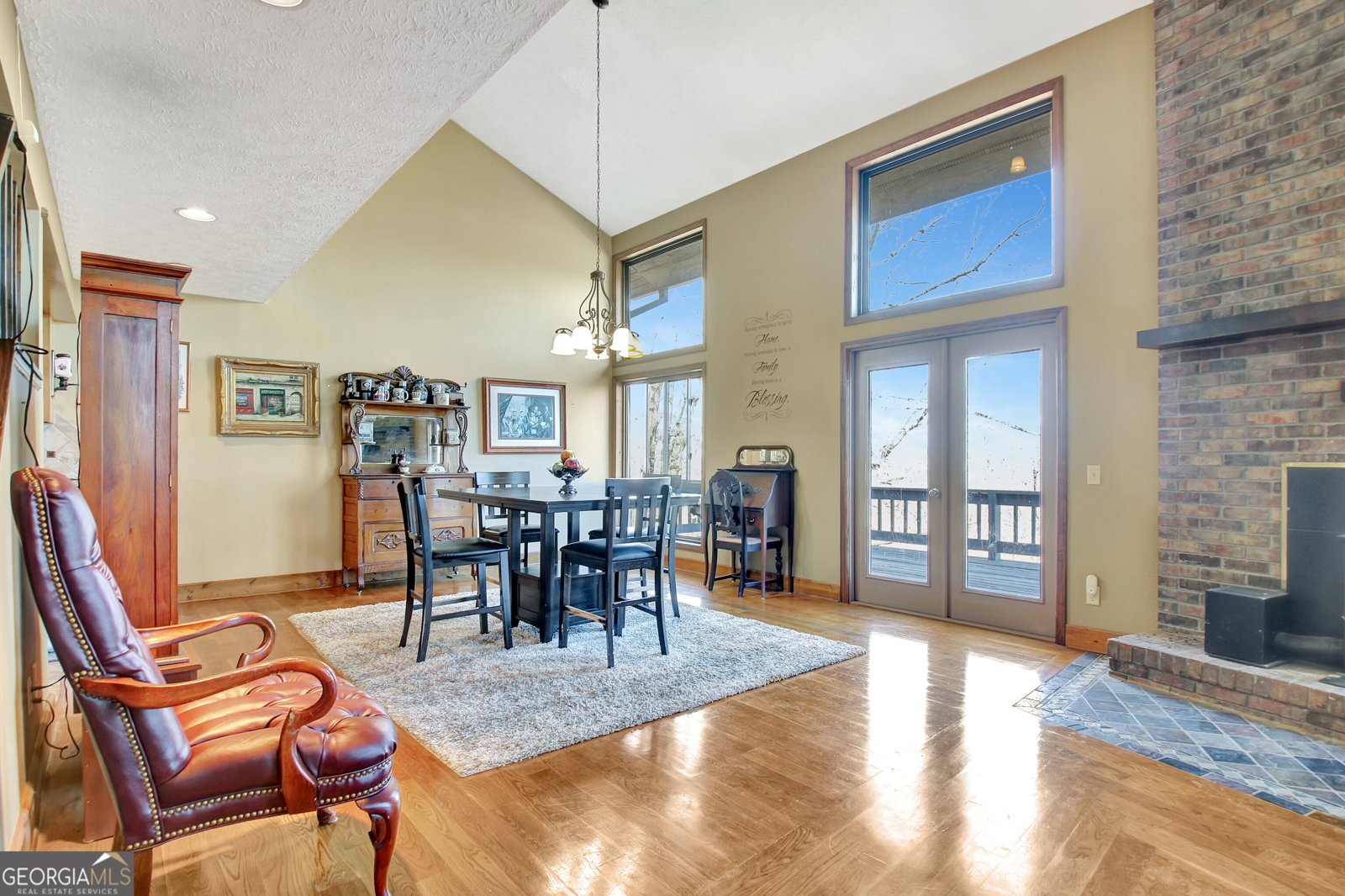 900 Mountain Ridge Drive Manchester - 23