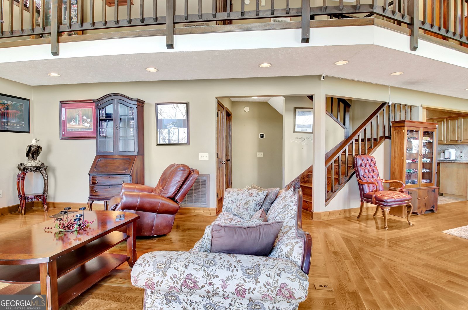 900 Mountain Ridge Drive Manchester - 27