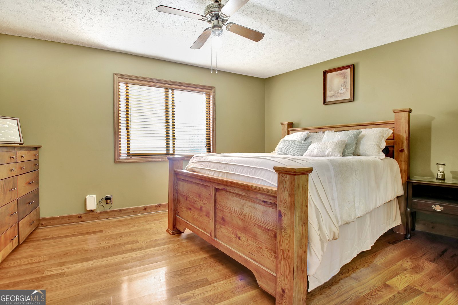 900 Mountain Ridge Drive Manchester - 30