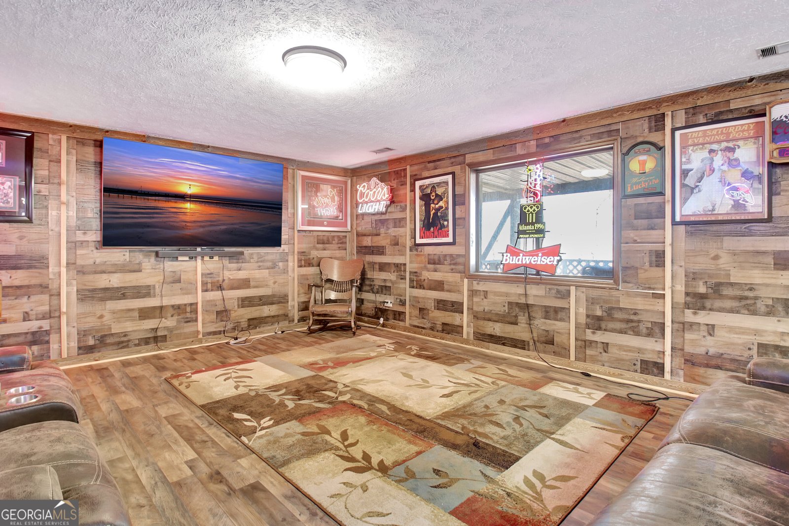 900 Mountain Ridge Drive Manchester - 47