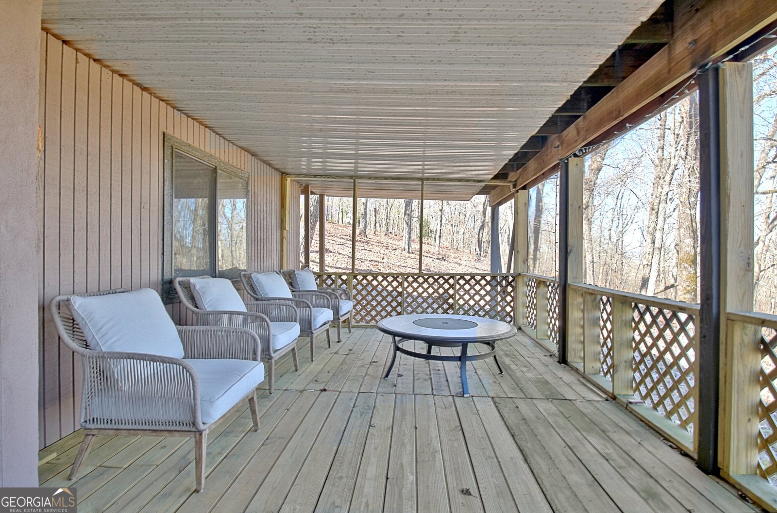 900 Mountain Ridge Drive Manchester - 53