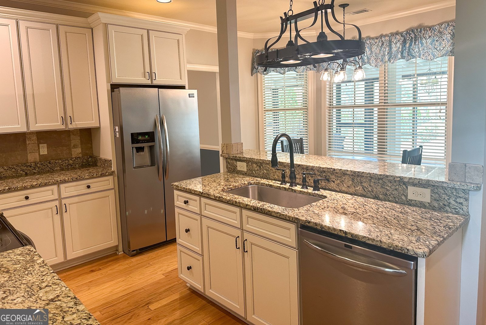 325 Brook Hollow Lane Loganville - 12