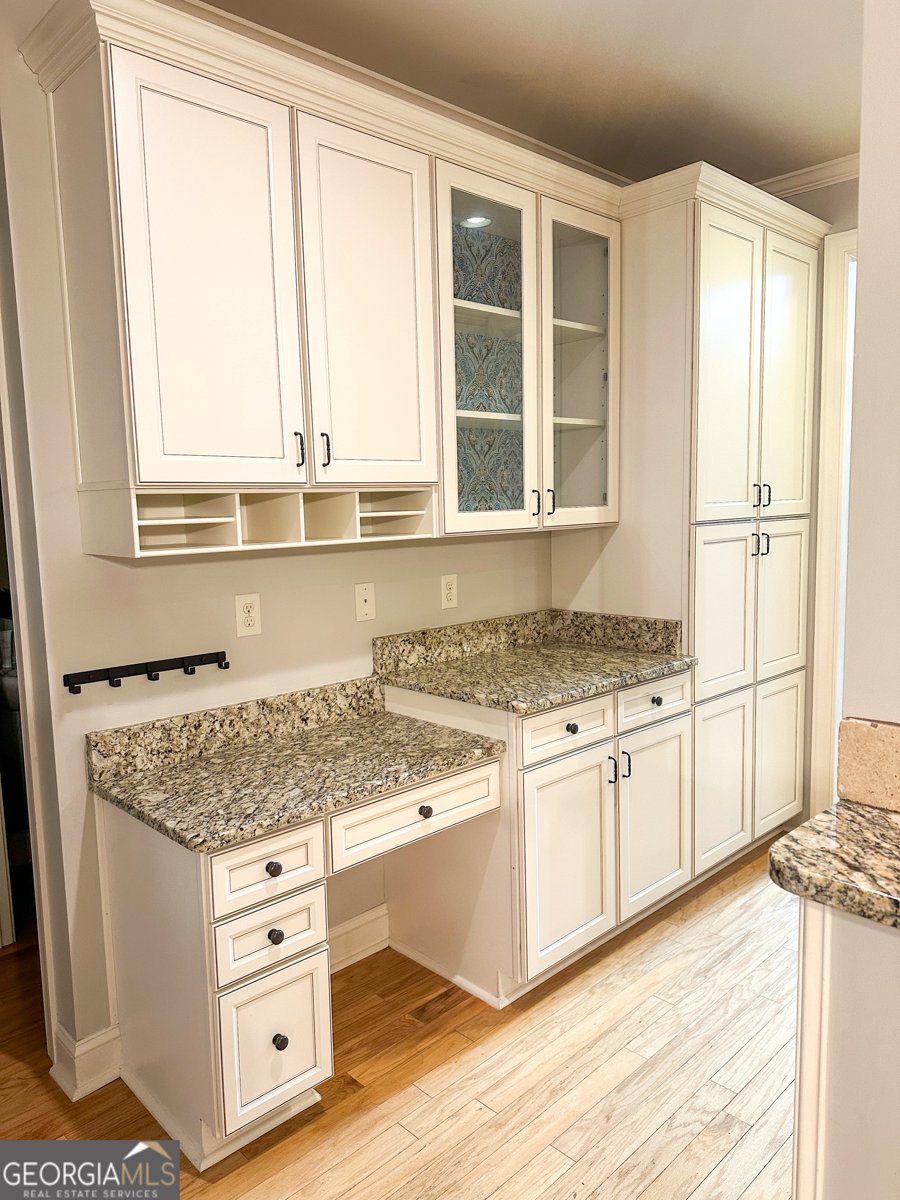 325 Brook Hollow Lane Loganville - 8