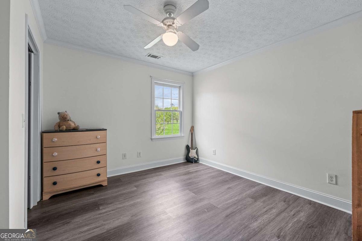 190 CCC Road Kingston - 31