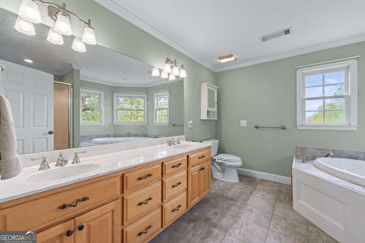 190 CCC Road Kingston - 35