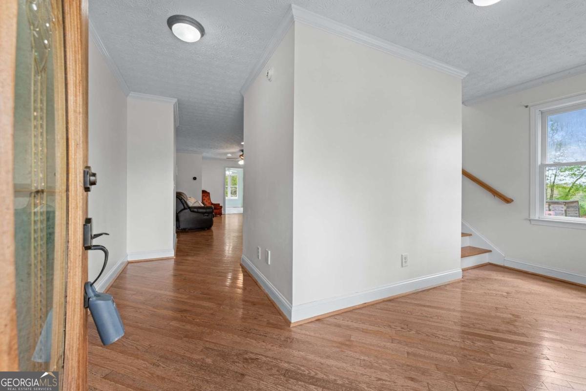 190 CCC Road Kingston - 7