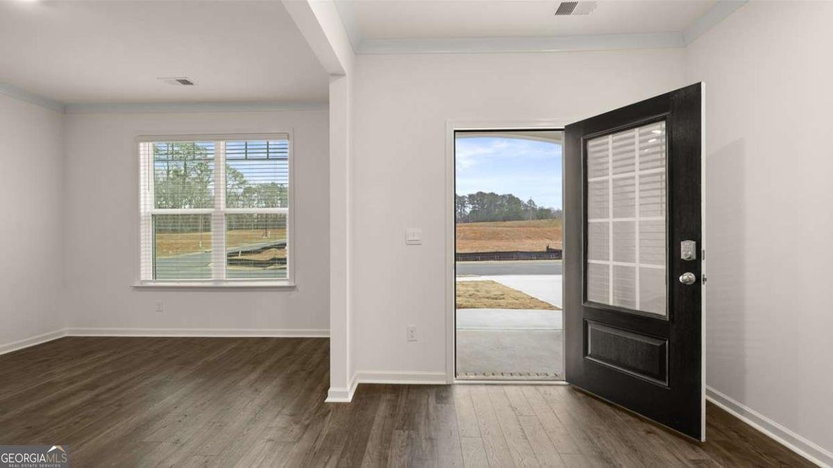 1129 Blue Juniper Circle Loganville - 29