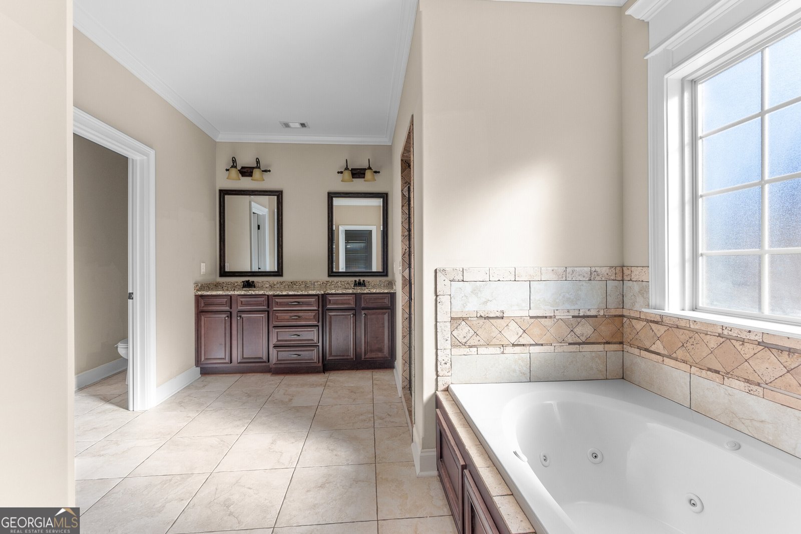 157 Wessex Drive Bonaire - 32