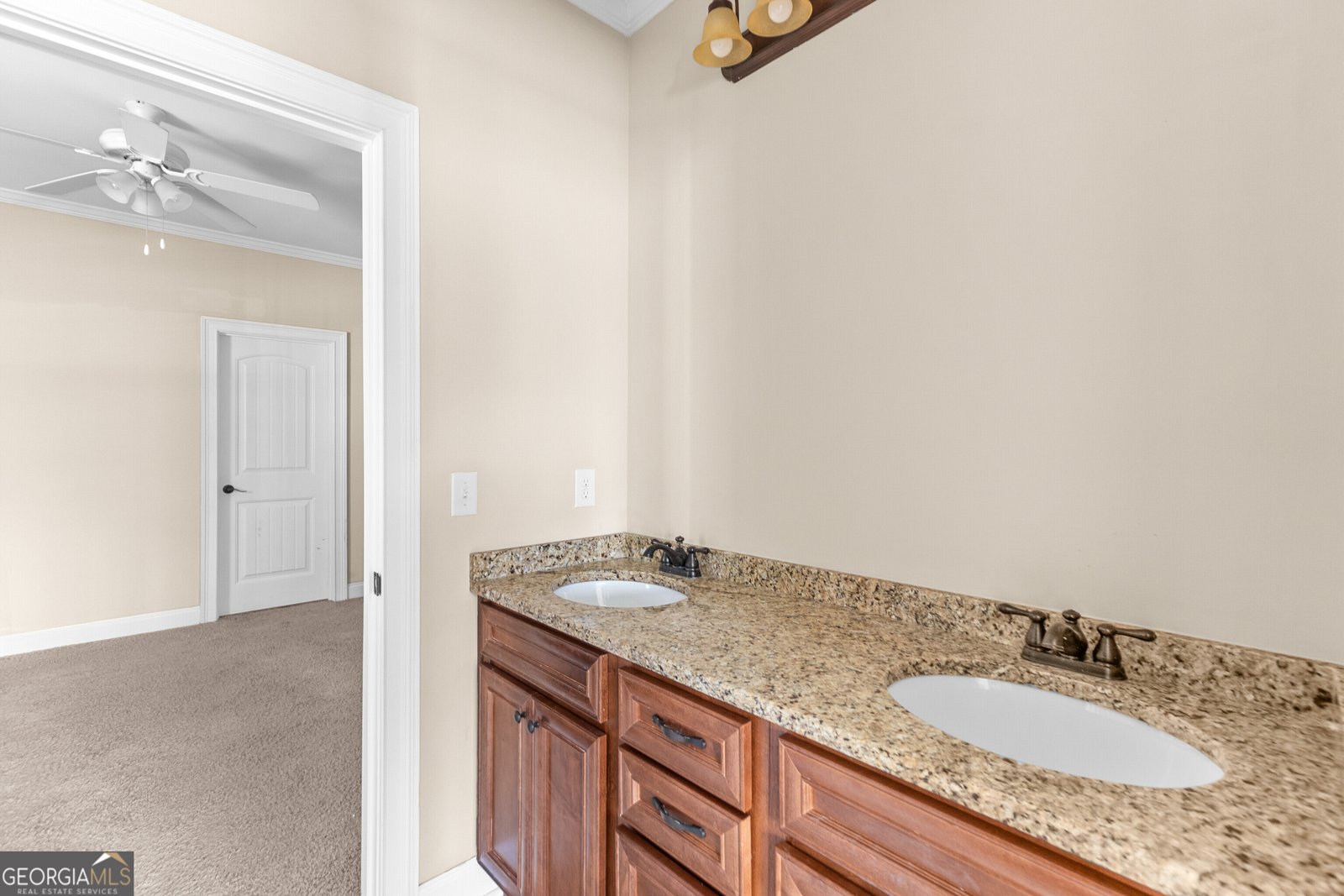 157 Wessex Drive Bonaire - 44