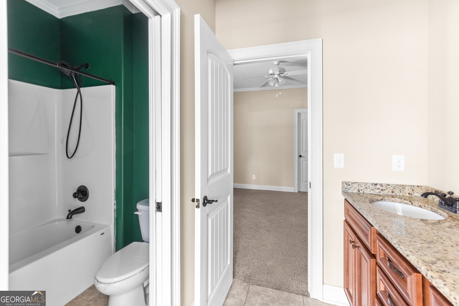 157 Wessex Drive Bonaire - 45