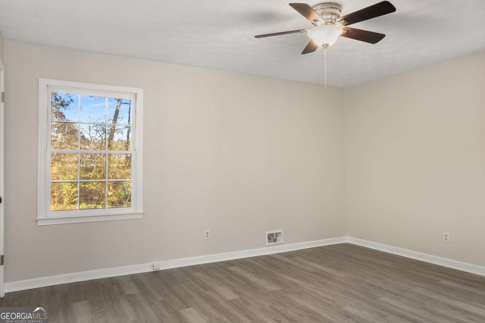 2694 Hickory Valley Drive Snellville - 1