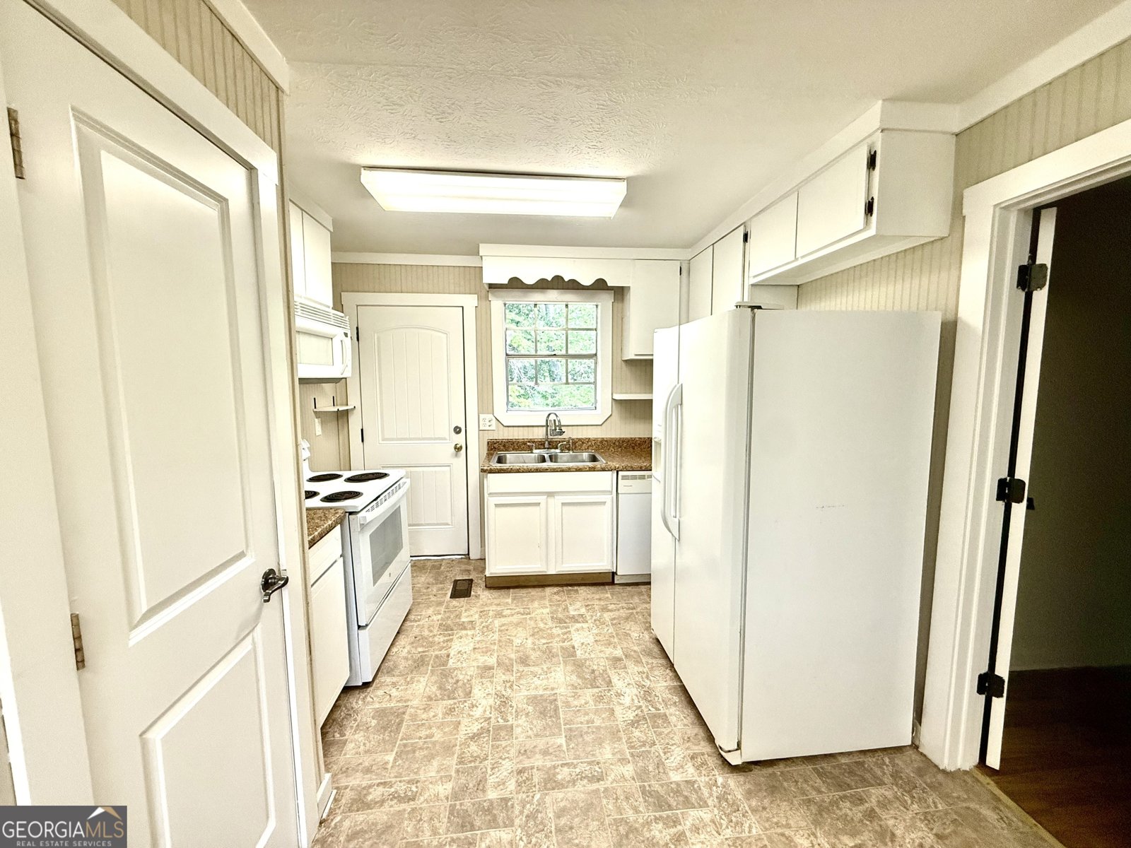 111 Irwin Street Milledgeville - 3