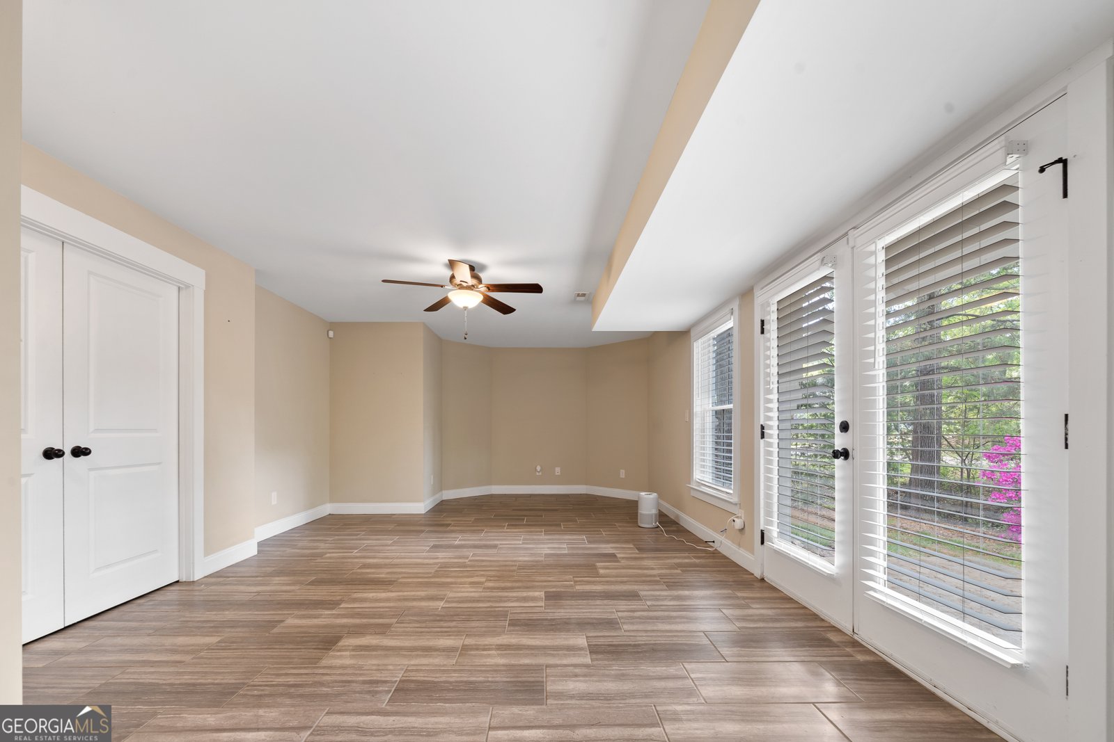 557 Village Road Madison - 38