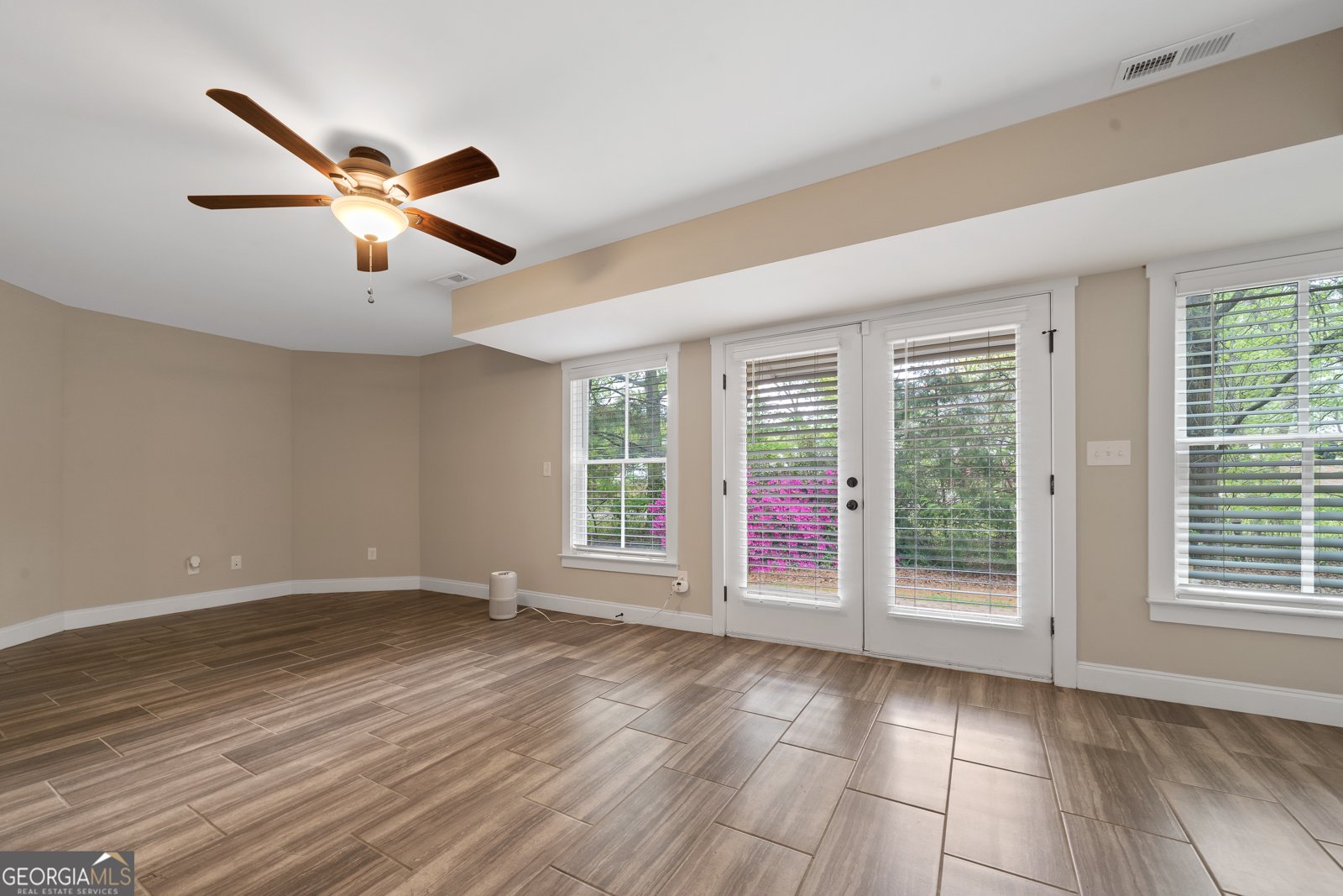 557 Village Road Madison - 39