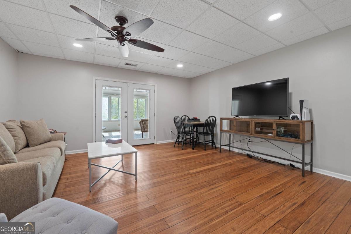 1081 Katherine Lane Greensboro - 36