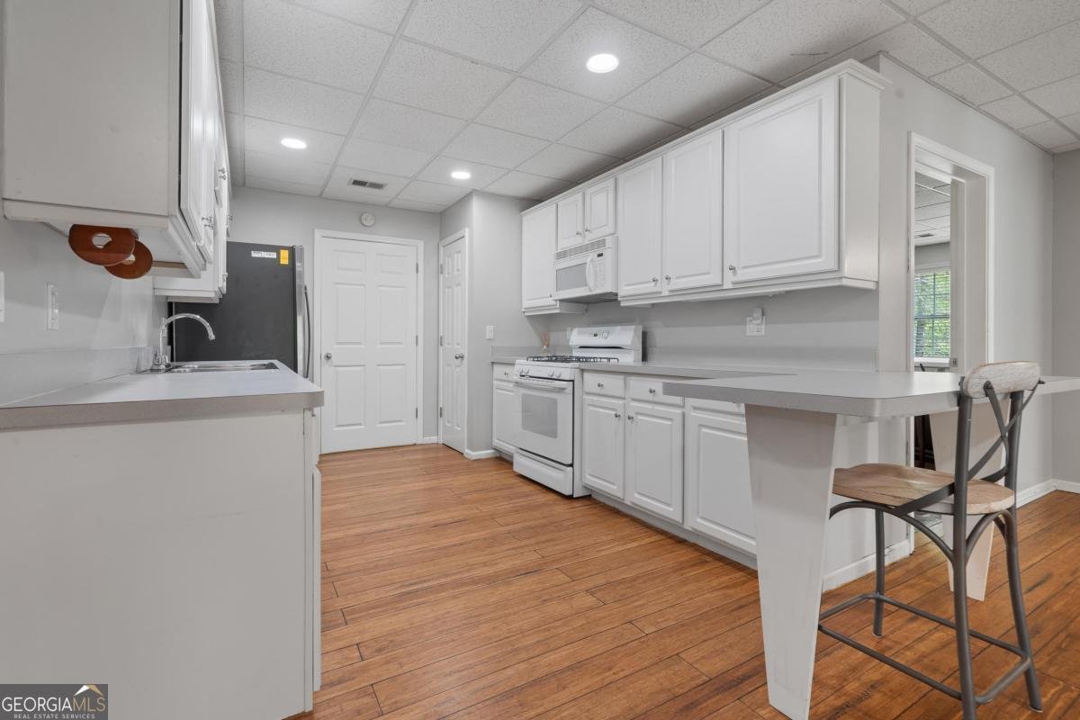 1081 Katherine Lane Greensboro - 38