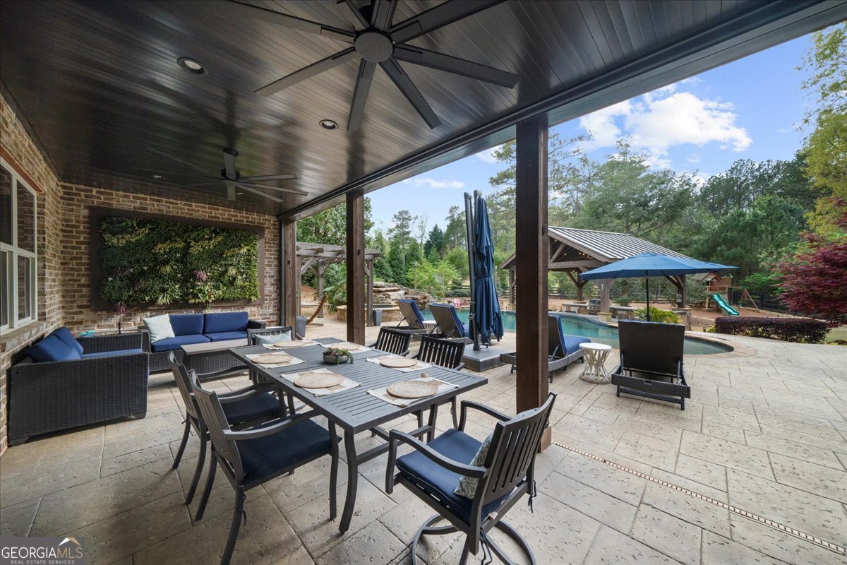 332 Chaffin Road Roswell - 70
