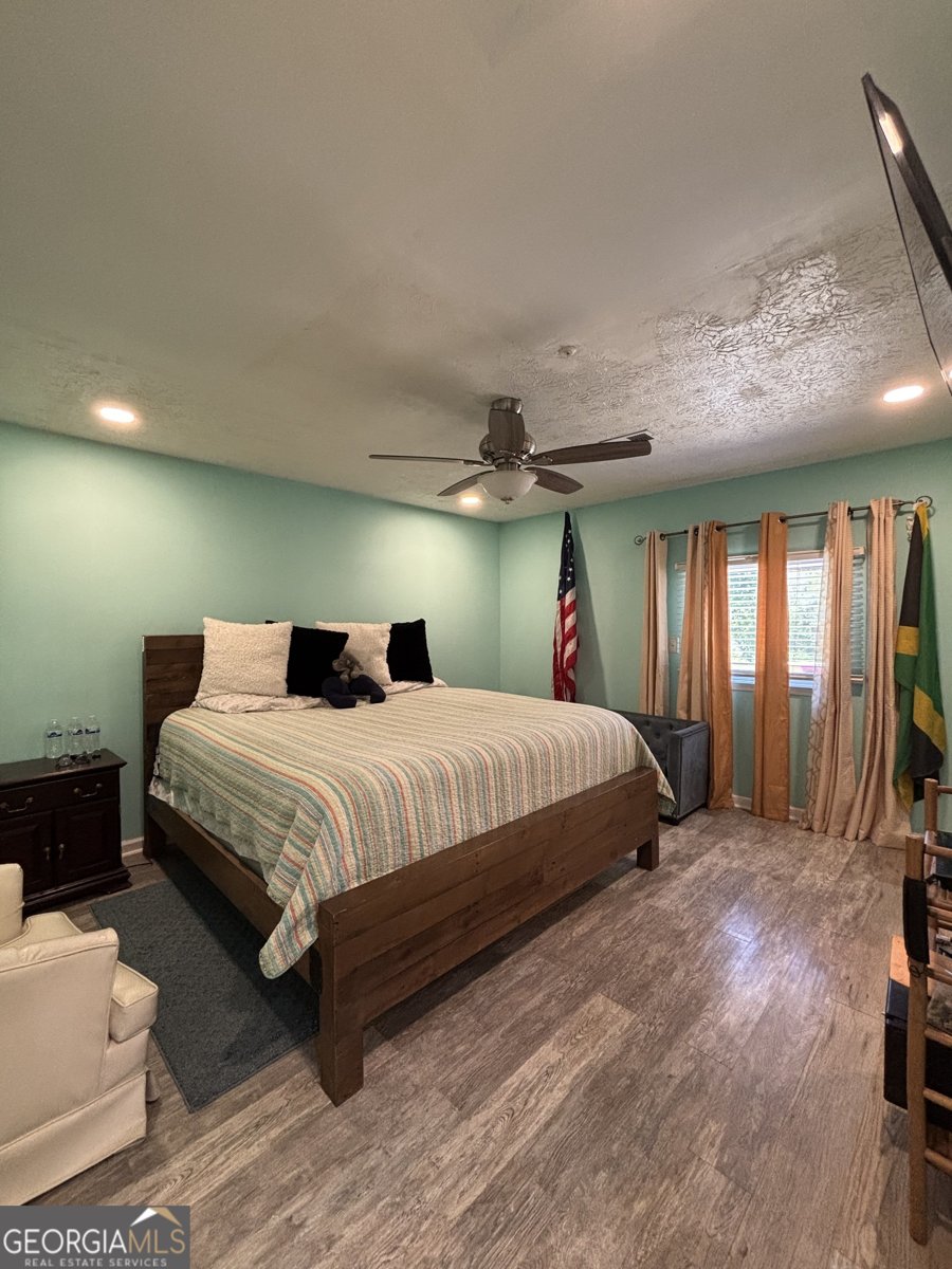 2220 Wellington Circle Lithonia - 22