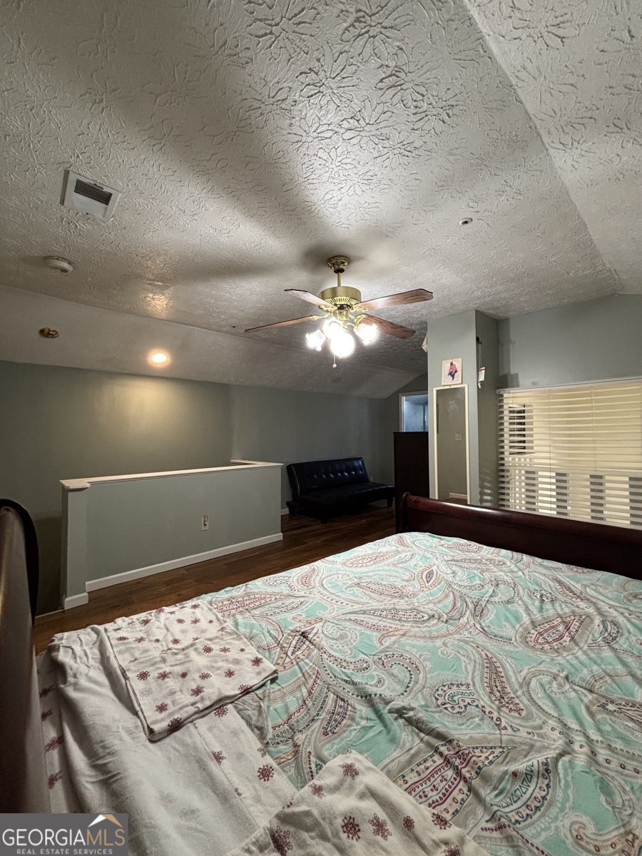 2220 Wellington Circle Lithonia - 32