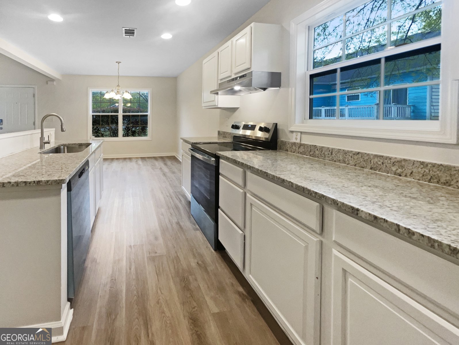 7747 Roundtree Crossing Riverdale - 12