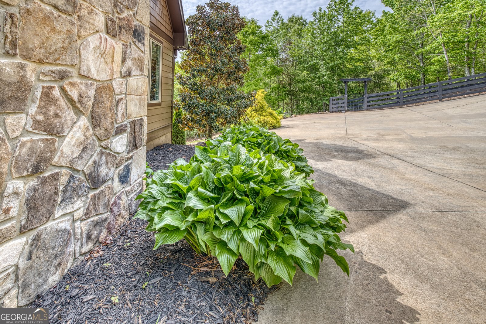 97 Laceola Road Cleveland - 129