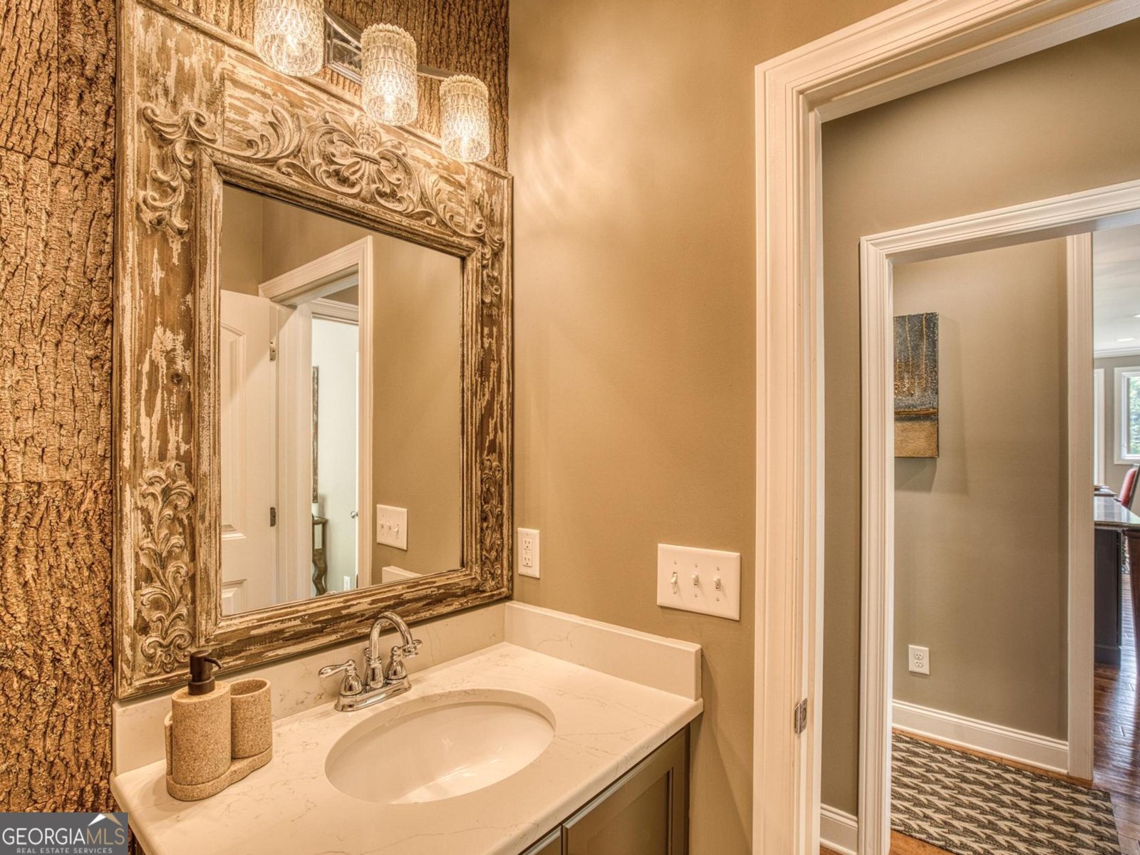 97 Laceola Road Cleveland - 39
