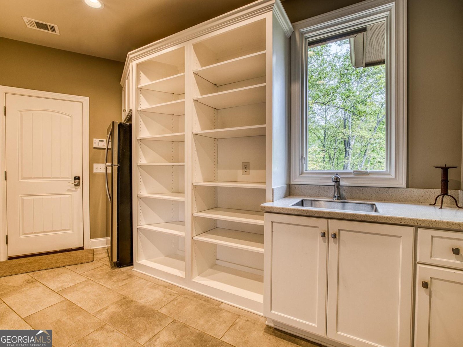 97 Laceola Road Cleveland - 46