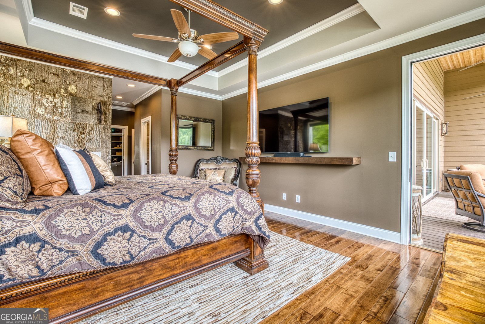 97 Laceola Road Cleveland - 66