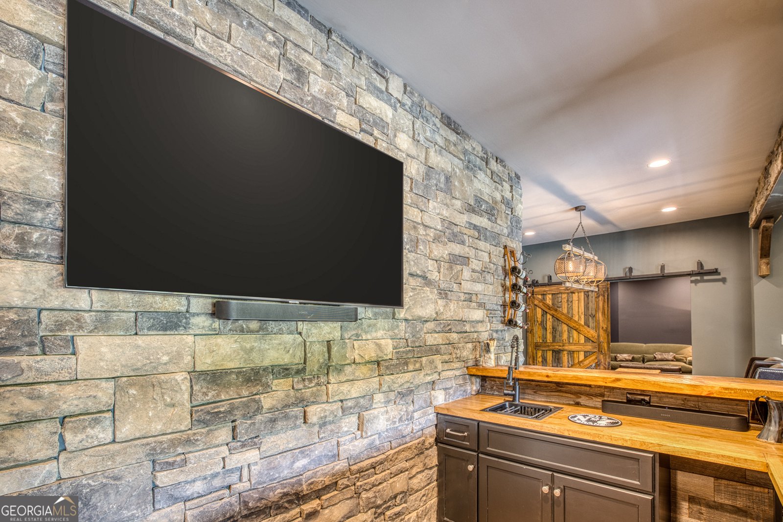 97 Laceola Road Cleveland - 78