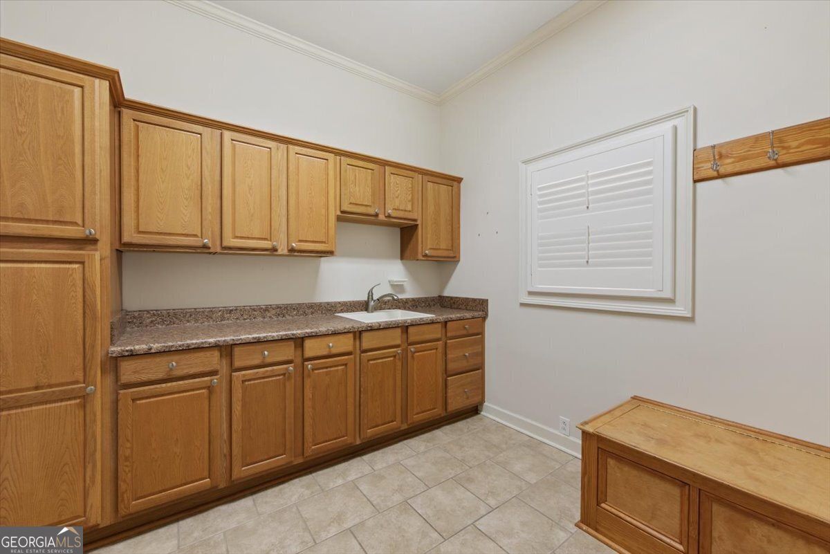 102 Howard Oaks Drive Macon - 23