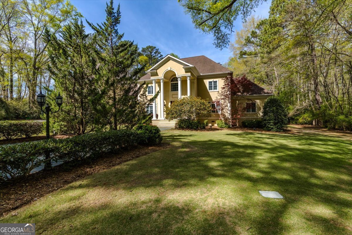 102 Howard Oaks Drive Macon - 44