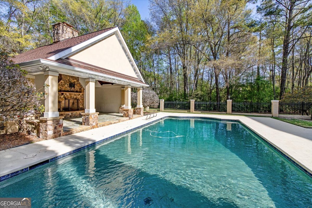102 Howard Oaks Drive Macon - 53