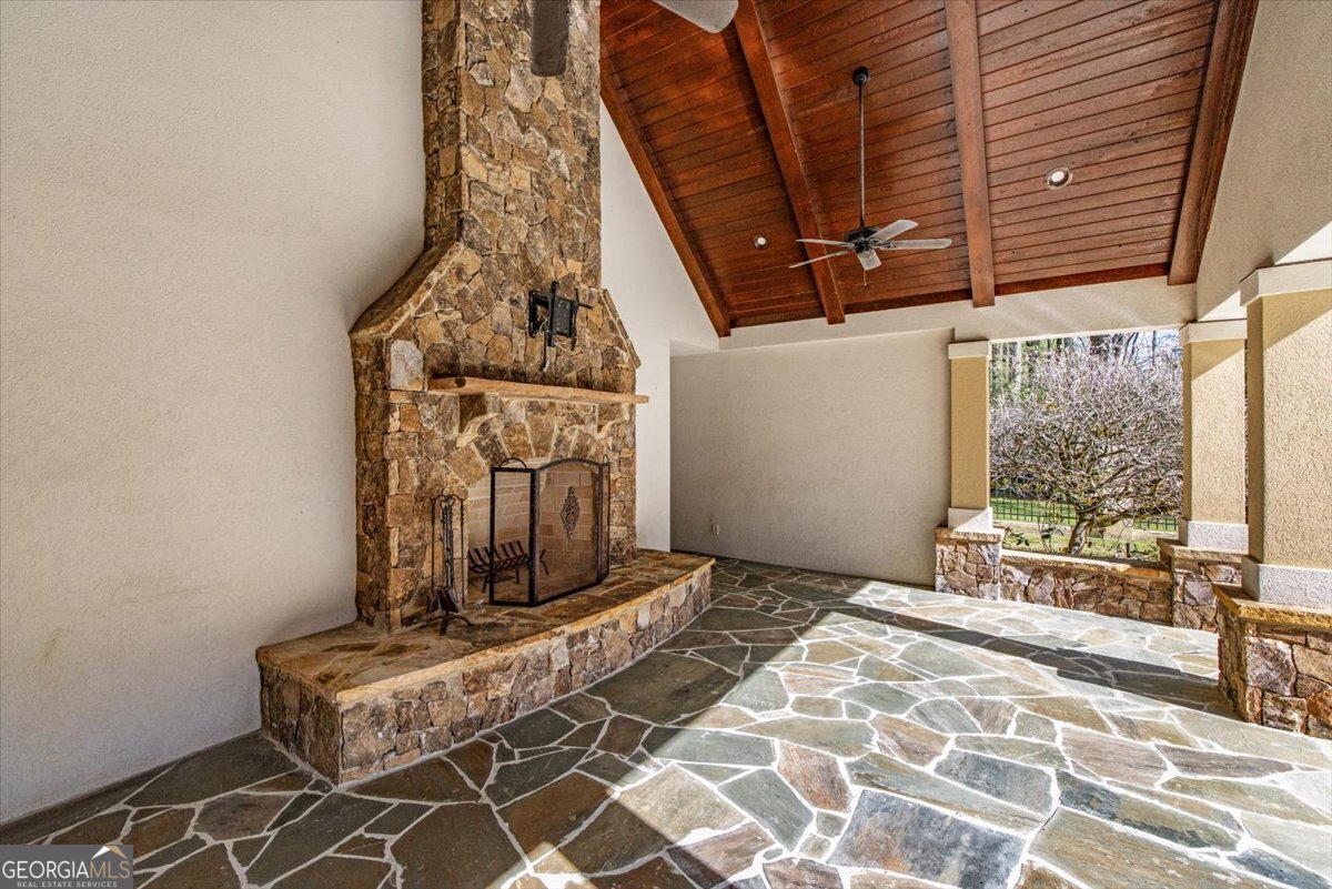 102 Howard Oaks Drive Macon - 54