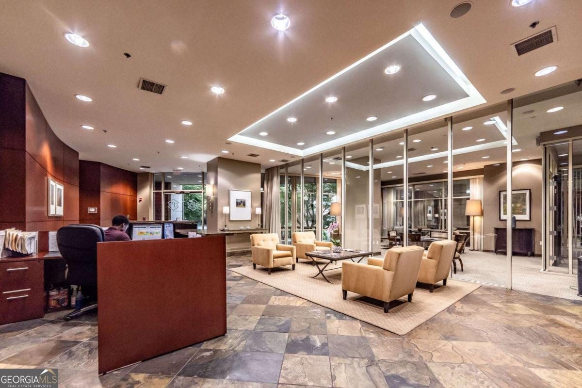 2626 Peachtree Road Atlanta - 83