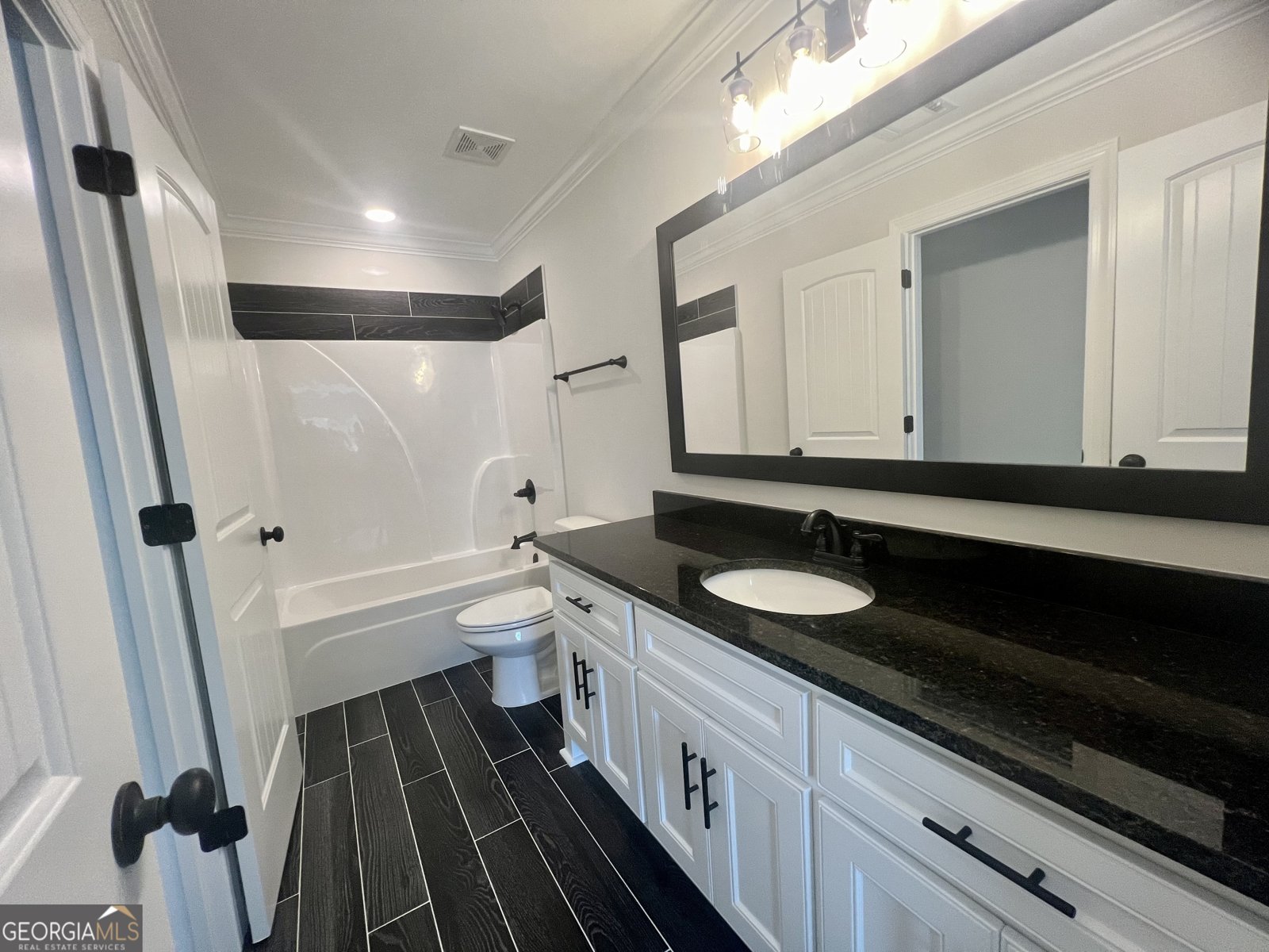 2779 Blazing Star Court Statham - 20
