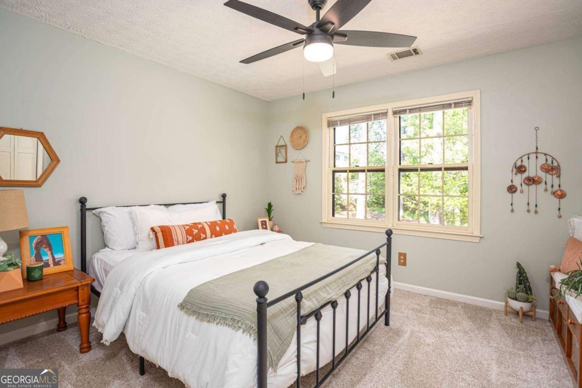 393 Westminister Lane Lilburn - 32