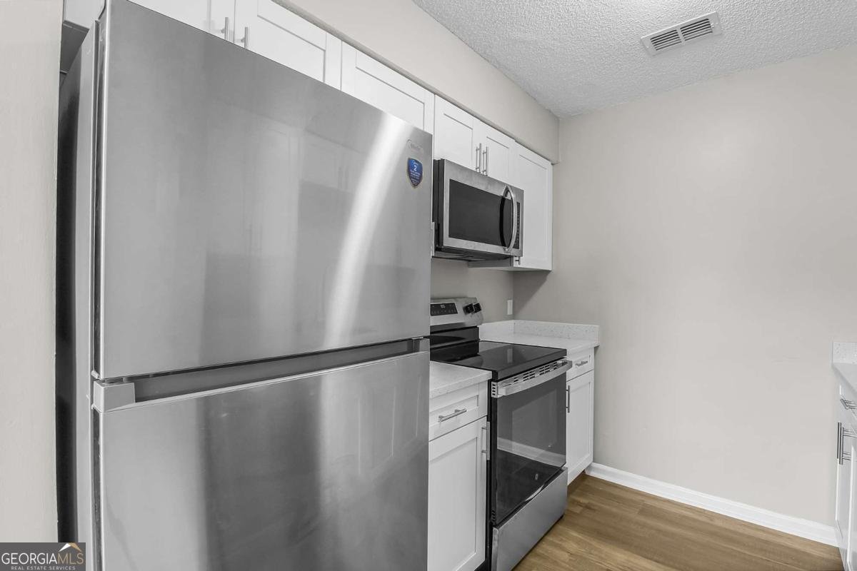 197 Sequoia Circle Hinesville - 10