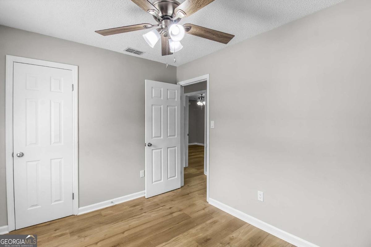 197 Sequoia Circle Hinesville - 14