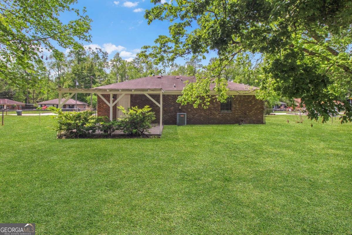 197 Sequoia Circle Hinesville - 22
