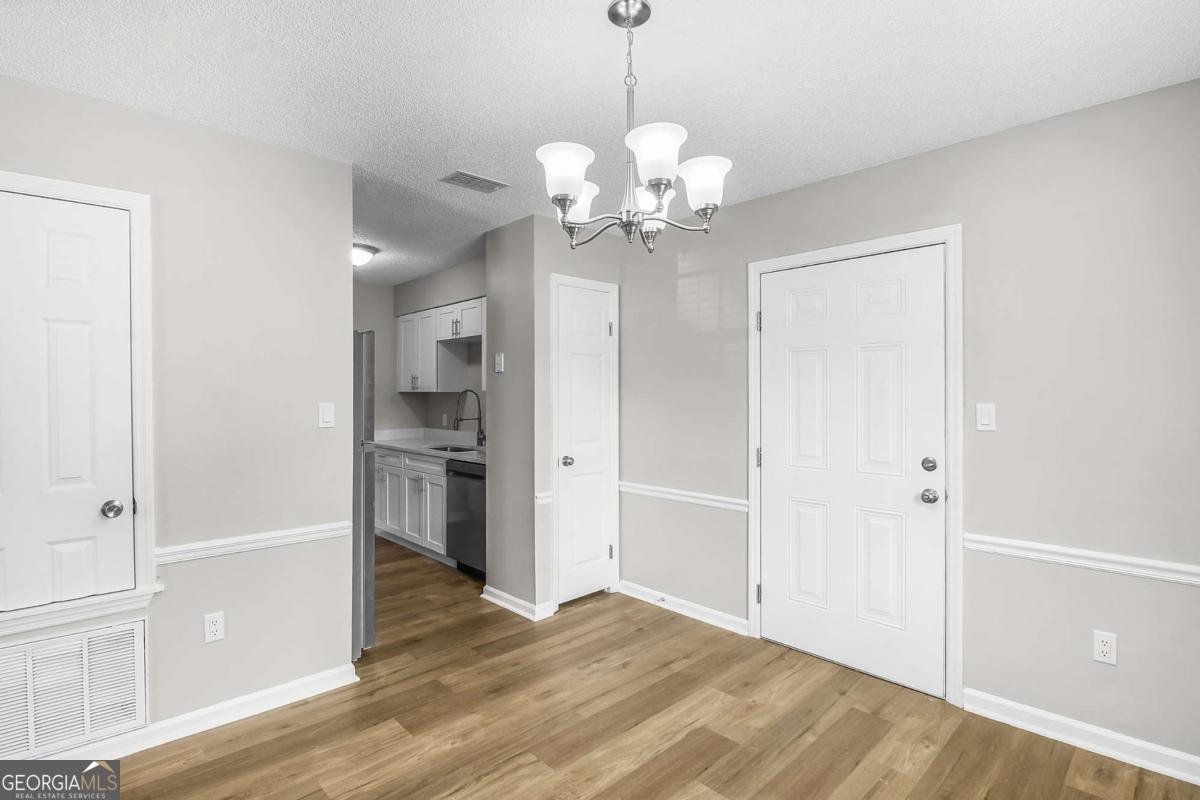 197 Sequoia Circle Hinesville - 8