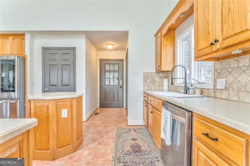 381 Moonlight Menlo - 7