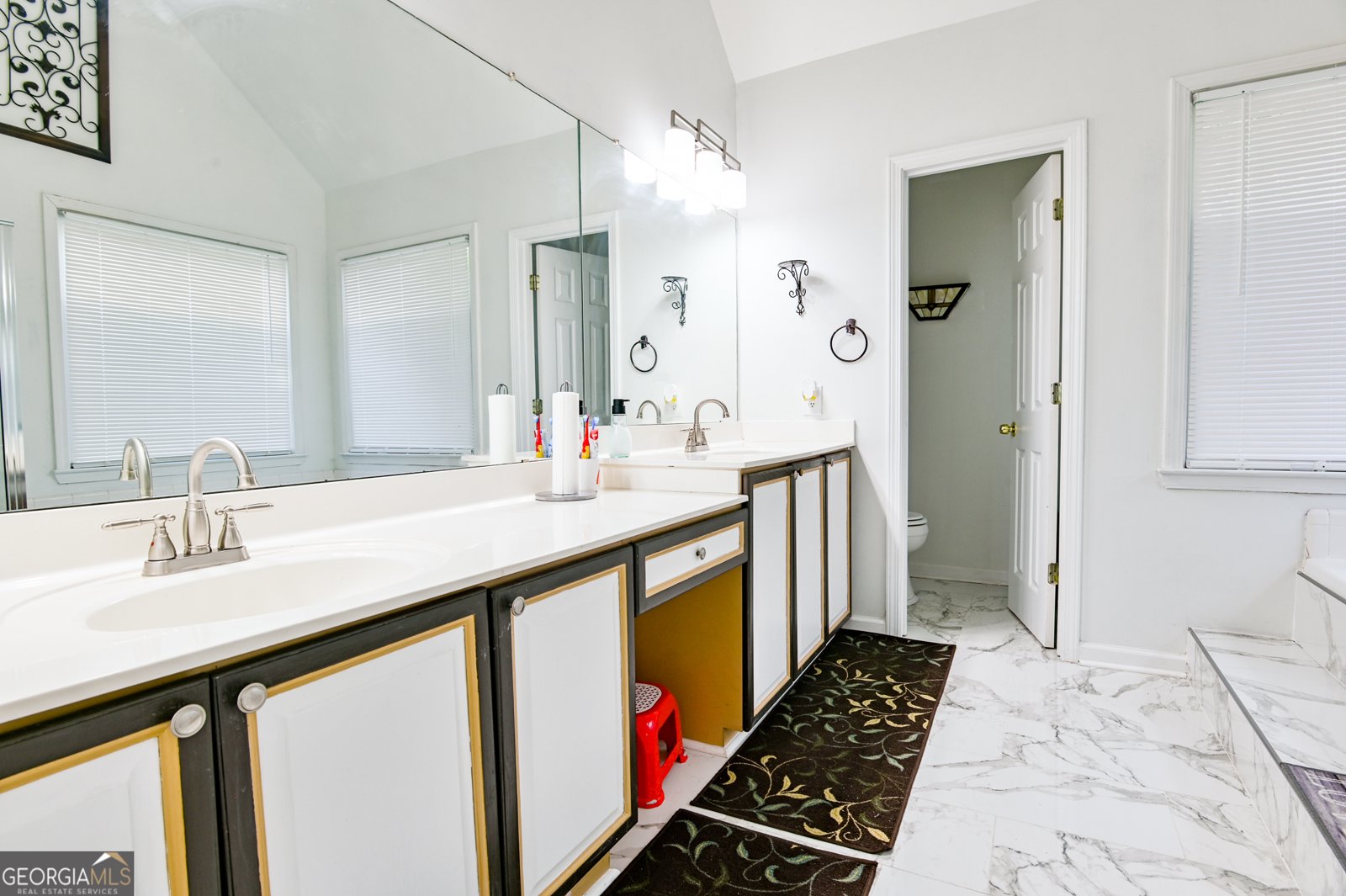 2238 Roseberry Lane Grayson - 31