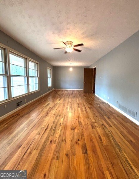 285 Glen Road Conyers - 8