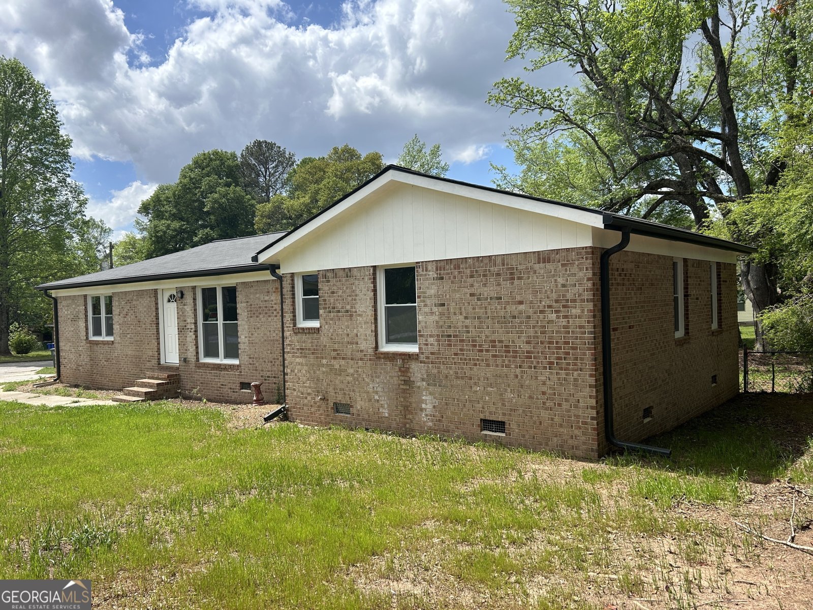 219 Hammerhawk Road Griffin - 2