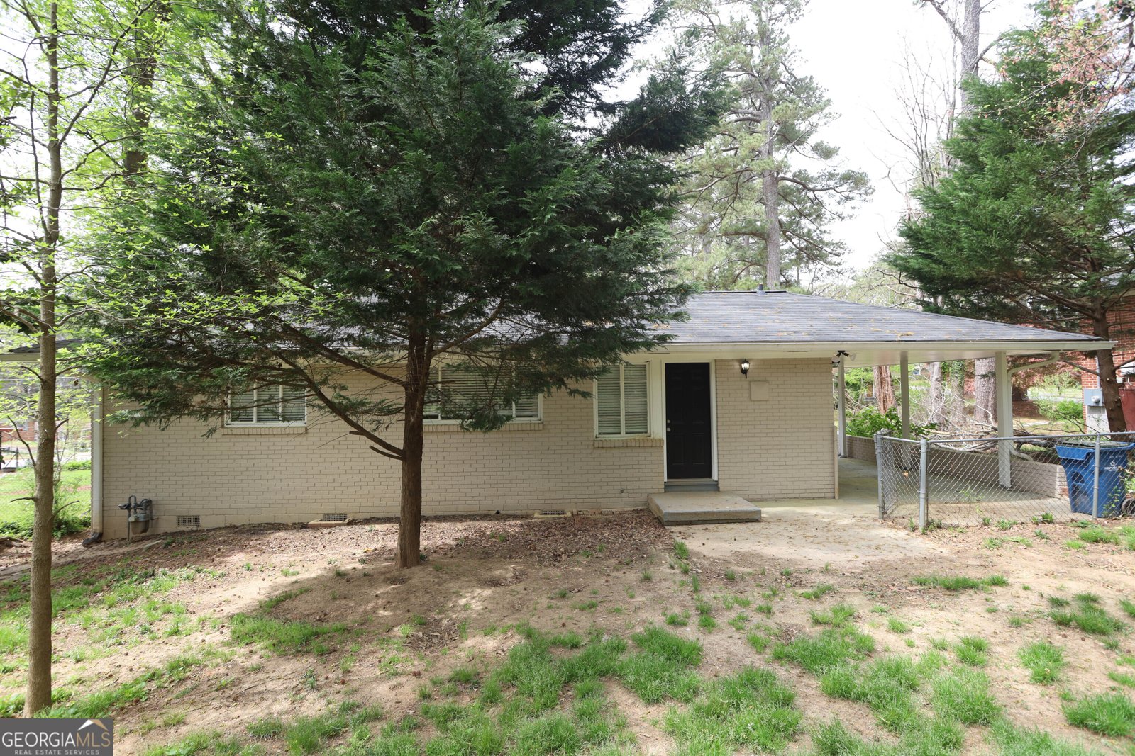 2830 Luther Drive East Point - 11