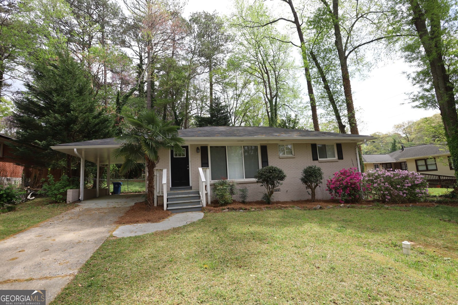 2830 Luther Drive East Point - 2