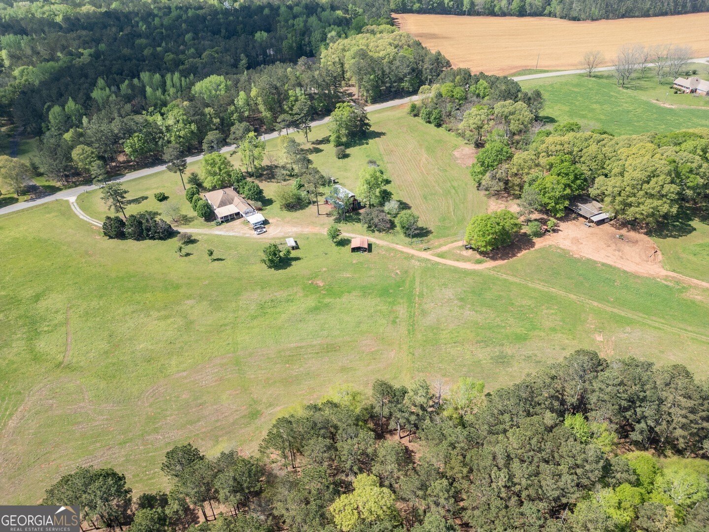 3011 Broughton Road Newborn - 12