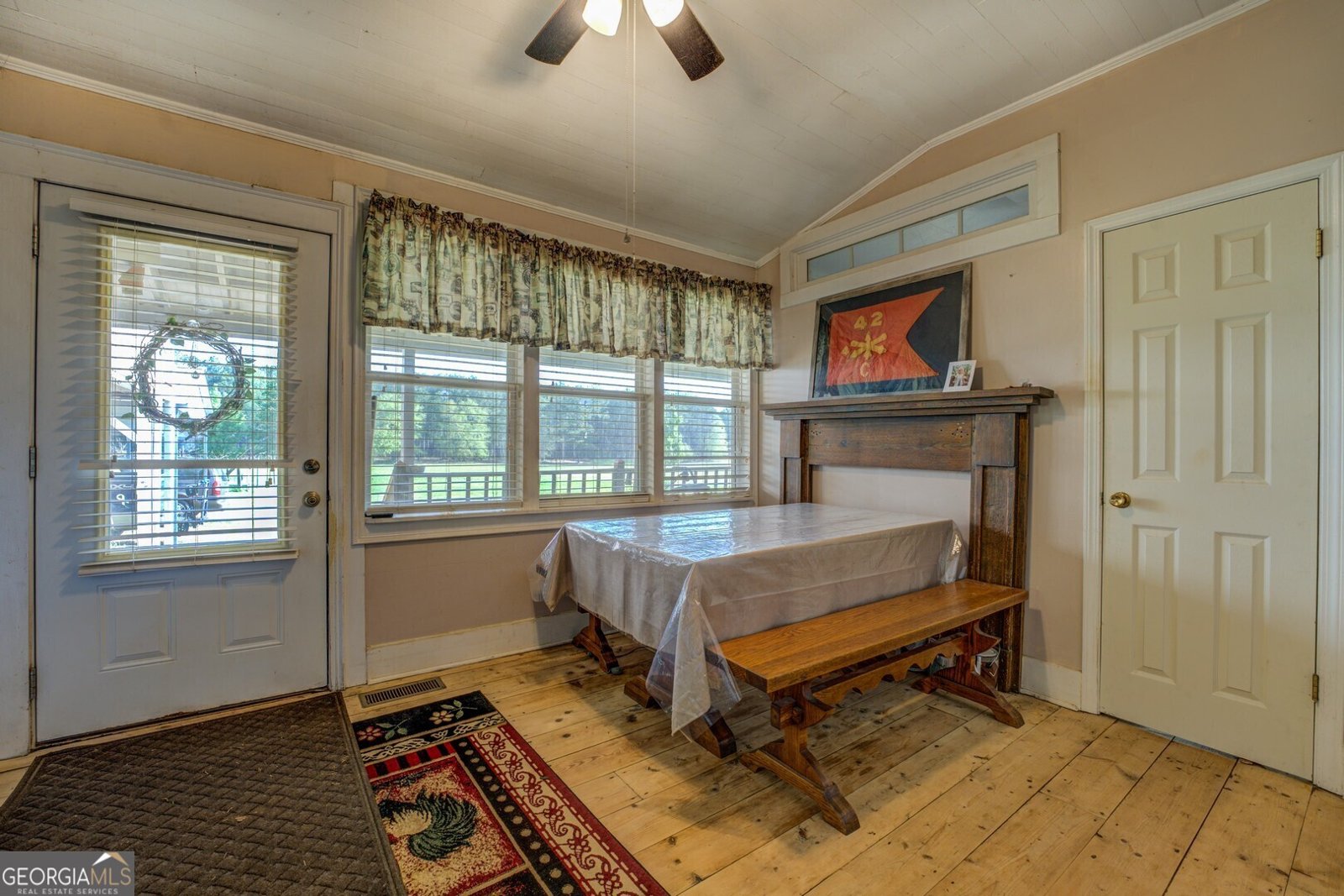 3011 Broughton Road Newborn - 24