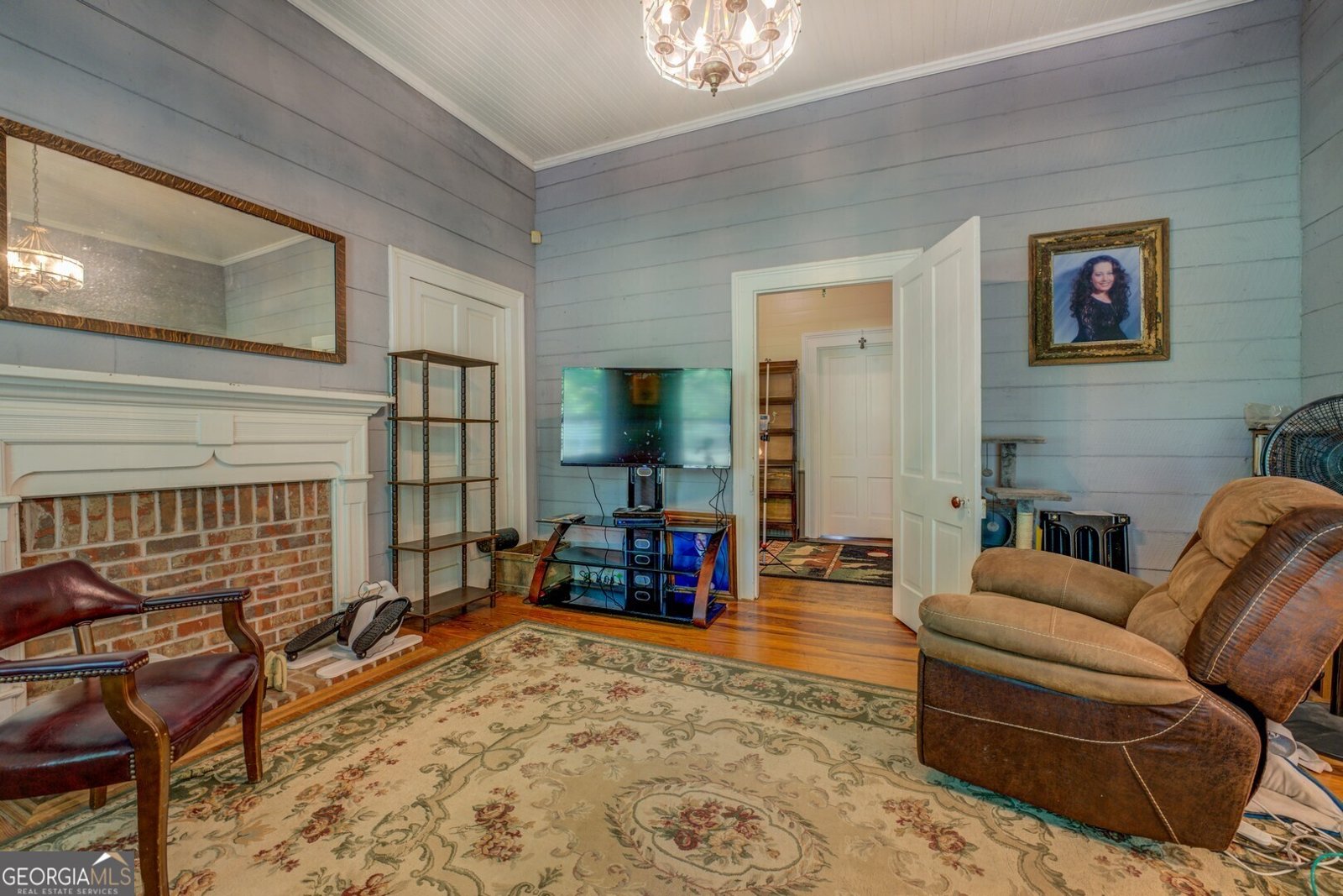 3011 Broughton Road Newborn - 36